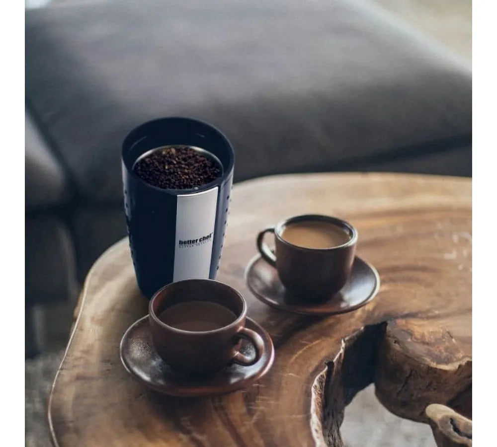 Młynek do kawy 150 W, elektryczny młynek do kawy, mały i łatwy do przenoszenia, czarny