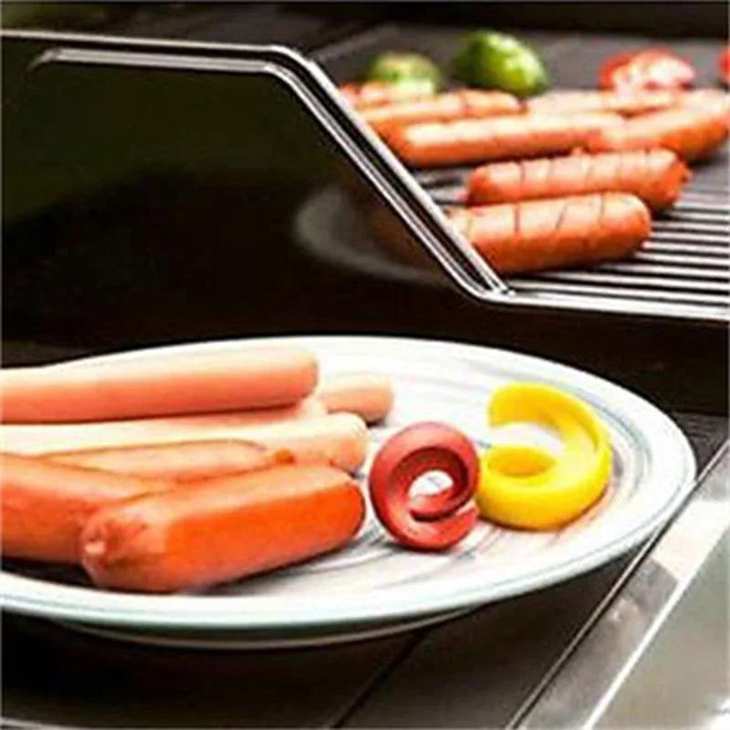 WALFOS 2 Pieces Sausage Cutter Set Food -Grade Plastic Manual Fancy Sausage Cutter Spiral Barbecue Hot Dogs Slicer BBQ Tools - Walfos® Kitchenware