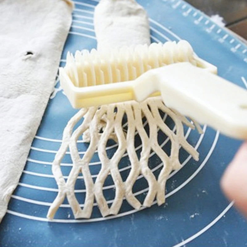 WALFOS Food Grade Netting Round Knife Dough Bread Pastry Biscuit Pizza Baking Cake Baking Process of Hob Lattice Baking Tools - Walfos® Kitchenware