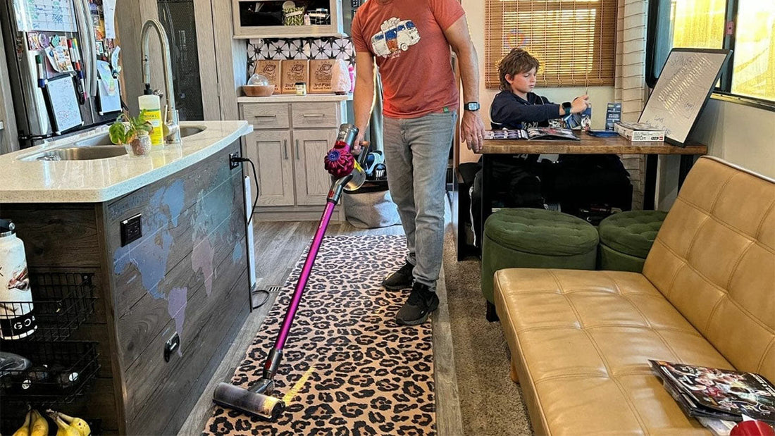 7 Best Vacuums for a Camper (Reviews) - Grand Goldman