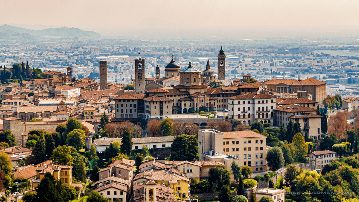 Best Hotels in Bergamo for a Stay in Italy - Grand Goldman