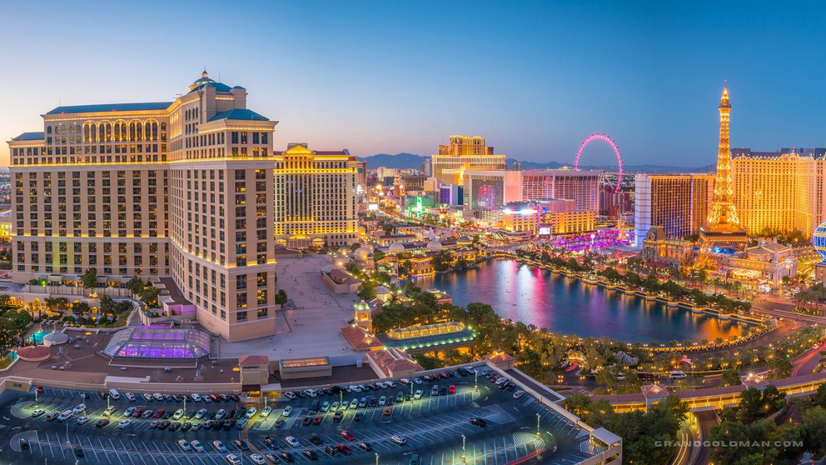 Best Hotels in Las Vegas for a Bachelorette Party - Grand Goldman