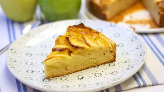 Homemade Apple Cake Recipe - Walfosbrand.com