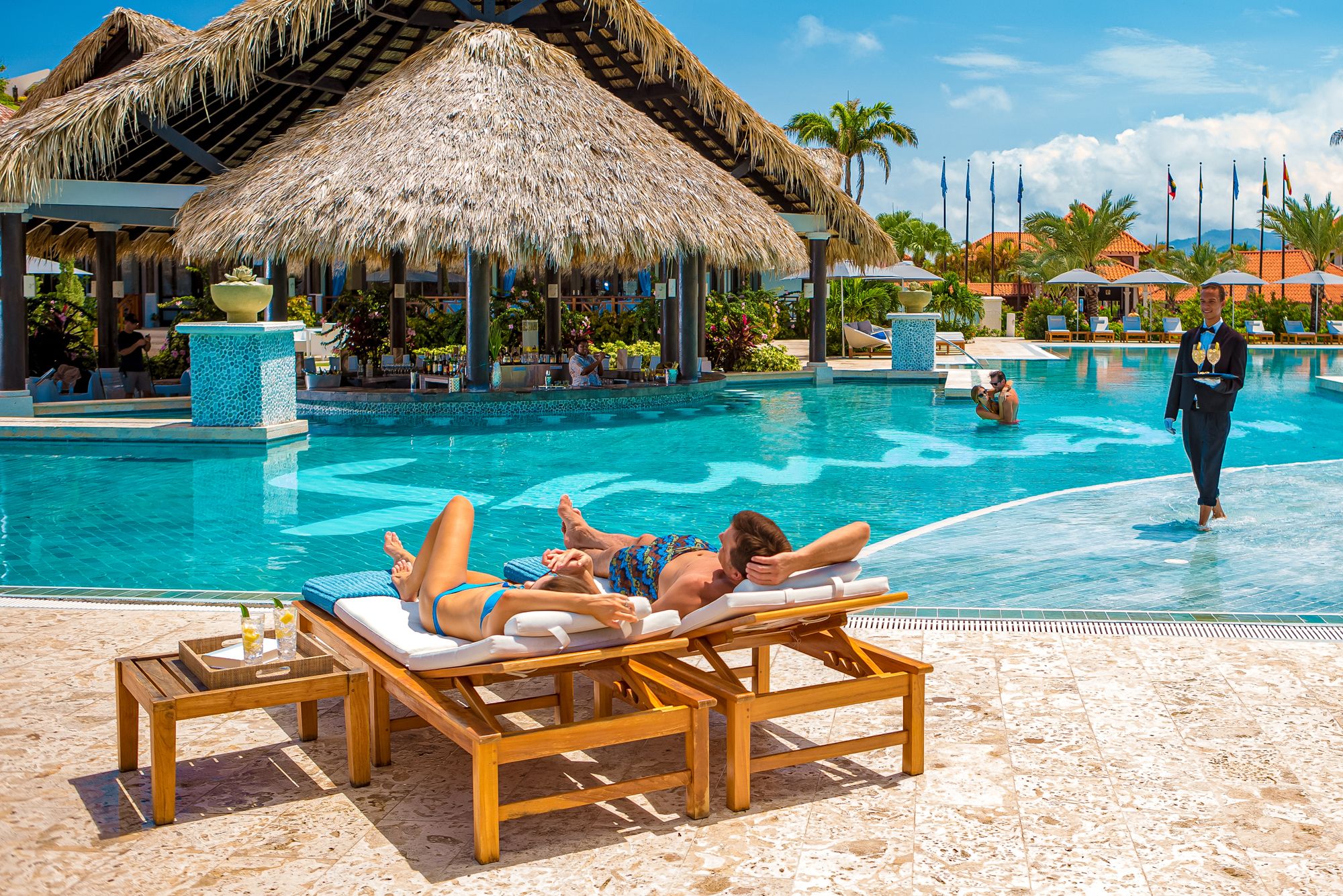 How To Book All inclusive Resorts? 15 Travel Tips & Best Booking Sites Grand Goldman