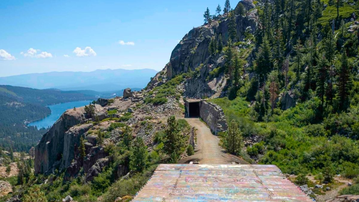 Is Hiking the Donner Pass Train Tunnel Safe - Grand Goldman