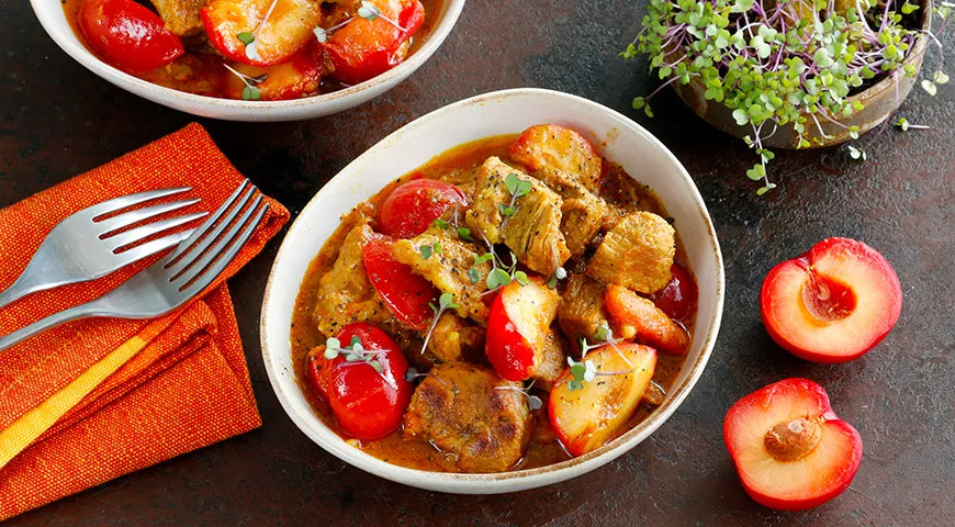 Pork Stew with Carrots and Plums - Walfosbrand.com