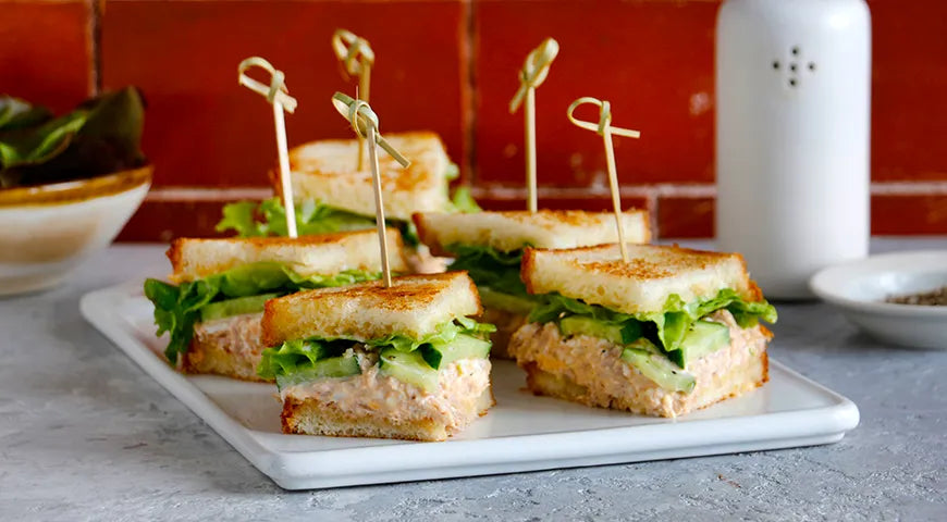 Mini Tuna Sandwiches with Garden-Fresh Crunch - Walfosbrand.com