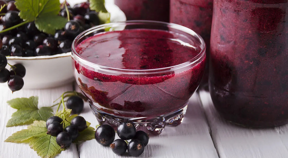 Jelly-Like Blackcurrant Jam for Winter: A 5-Minute No-Fuss Recipe - Walfosbrand.com