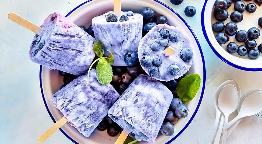 Yogurt Ice Cream with Berries - Walfosbrand.com
