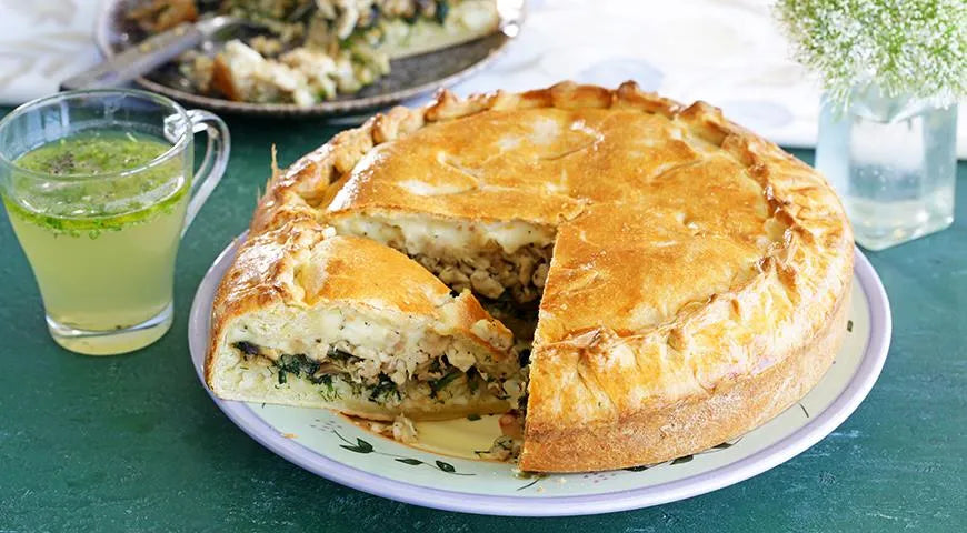 Kurnik: The Regal Russian Layered Chicken Pie - Walfosbrand.com