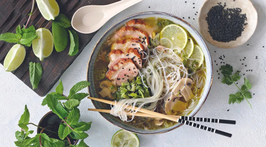 Vietnamese Duck and Glass Noodle Soup (Phở Vịt) - Walfosbrand.com