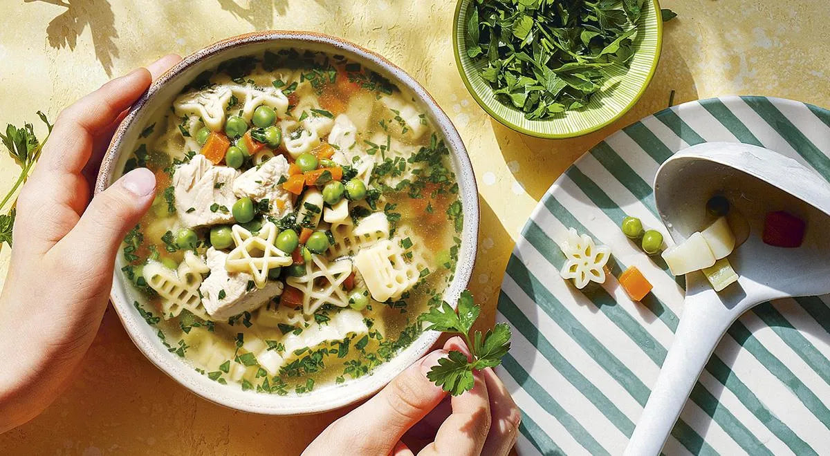 Chicken and Shaped Pasta Soup with Green Peas - Walfosbrand.com