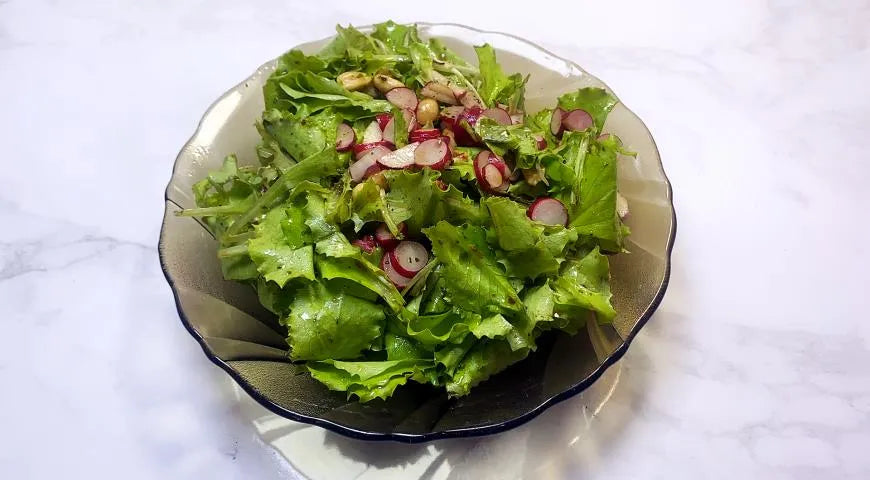 Radish and Peanut Salad - Walfosbrand.com