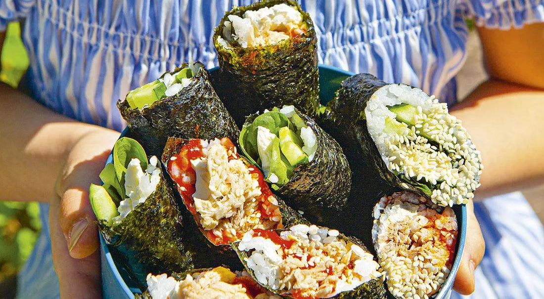Homemade Nori Rolls with Cucumber and Cream Cheese - Walfosbrand.com