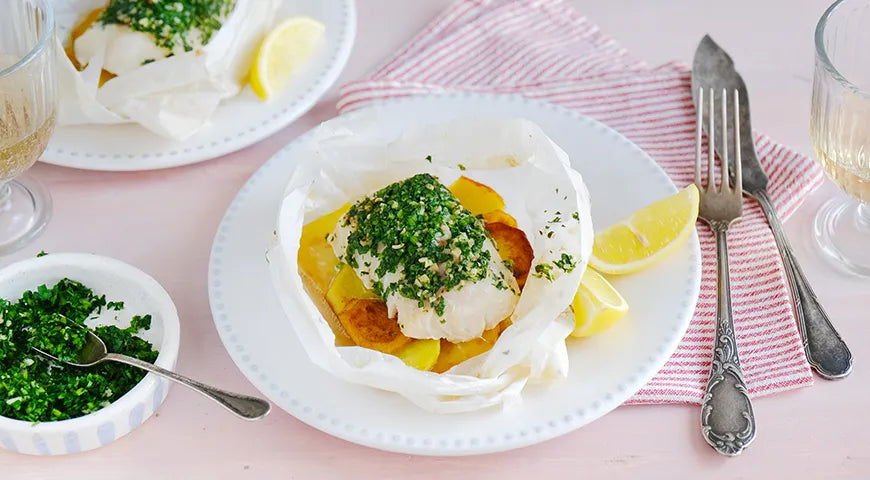 Fish with Potatoes in a Parchment Packet - Walfosbrand.com