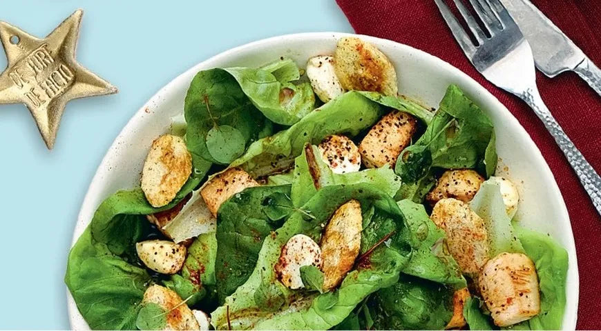 Herb-Crusted Chicken and Mozzarella Salad with Cherry Tomatoes and Whole-Grain Mustard Vinaigrette - Walfosbrand.com
