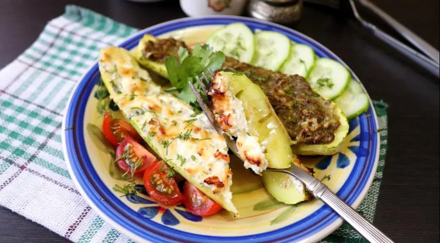 Zucchini Baked with Cottage Cheese and Pesto: A Light Summer Delight - Walfosbrand.com