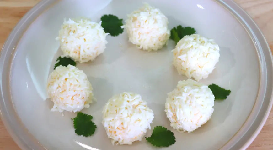 New Year's Raffaello Savory Egg and Cheese Appetizer - Walfosbrand.com