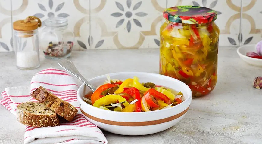 Don-Style Pepper and Vegetable Salad (Salat Donskoy) - Walfosbrand.com