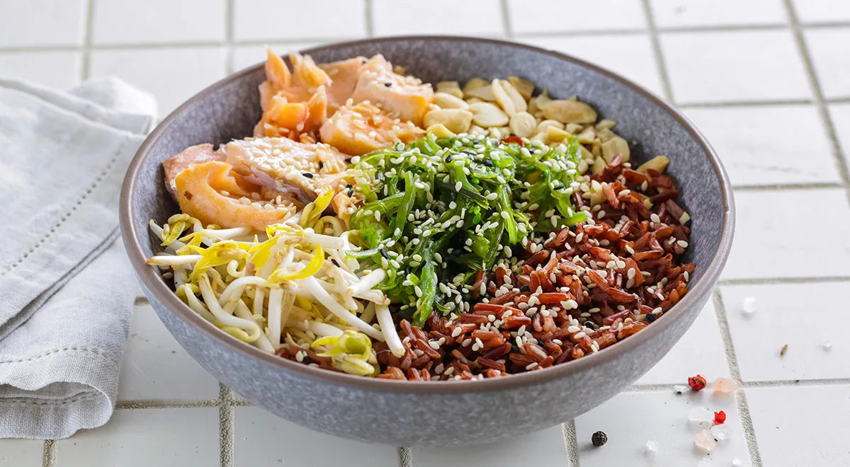Rice Bowl with Salmon and Seaweed - Walfosbrand.com