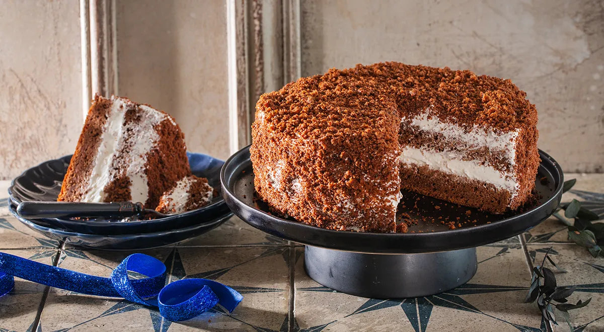 Black Prince Cake: A Regal Russian Chocolate Layer Cake - Walfosbrand.com