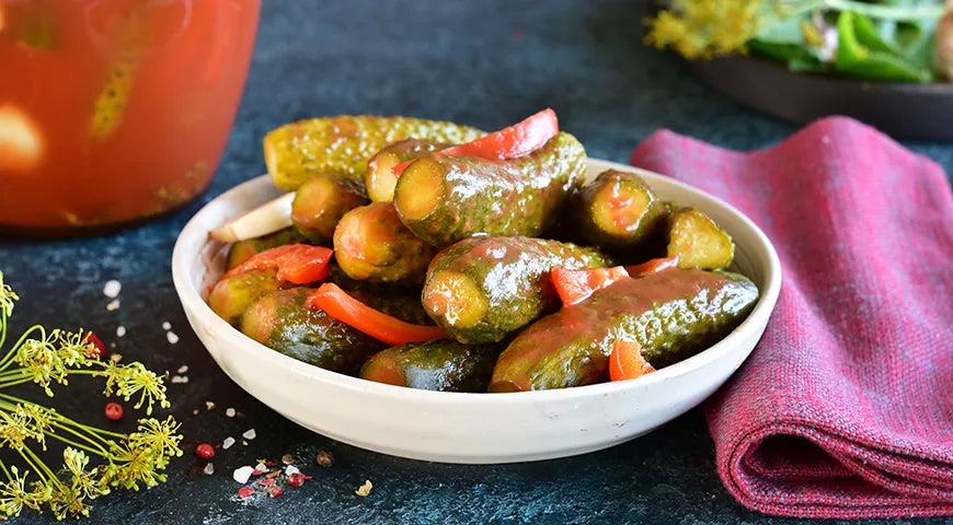 Crispy Cucumbers in Tomato Juice: A Winter Preserve Classic - Walfosbrand.com