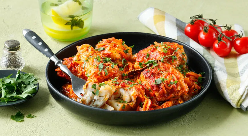 Skillet-Braised Pollock with Carrots and Onions in Tomato Sauce - Walfosbrand.com