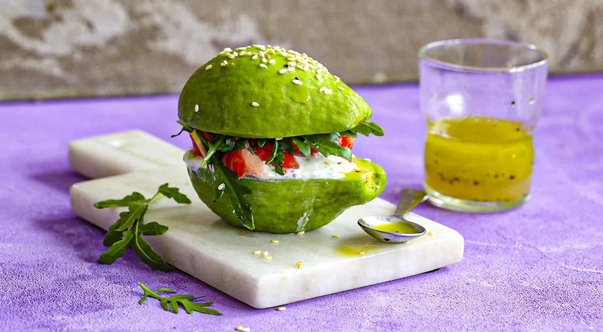 Avocado Burger with Smoked Salmon and Yogurt Dressing - Walfosbrand.com