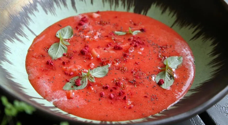 Strawberry Gazpacho with Yuzu and Stracciatella: A Chilled Soup of Summer Brilliance - Walfosbrand.com