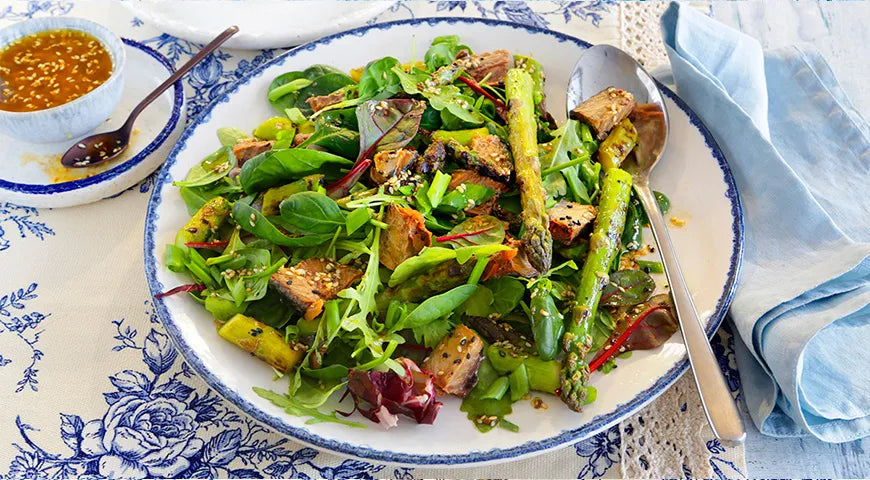 Salad with Canned Mackerel and Asparagus - Walfosbrand.com