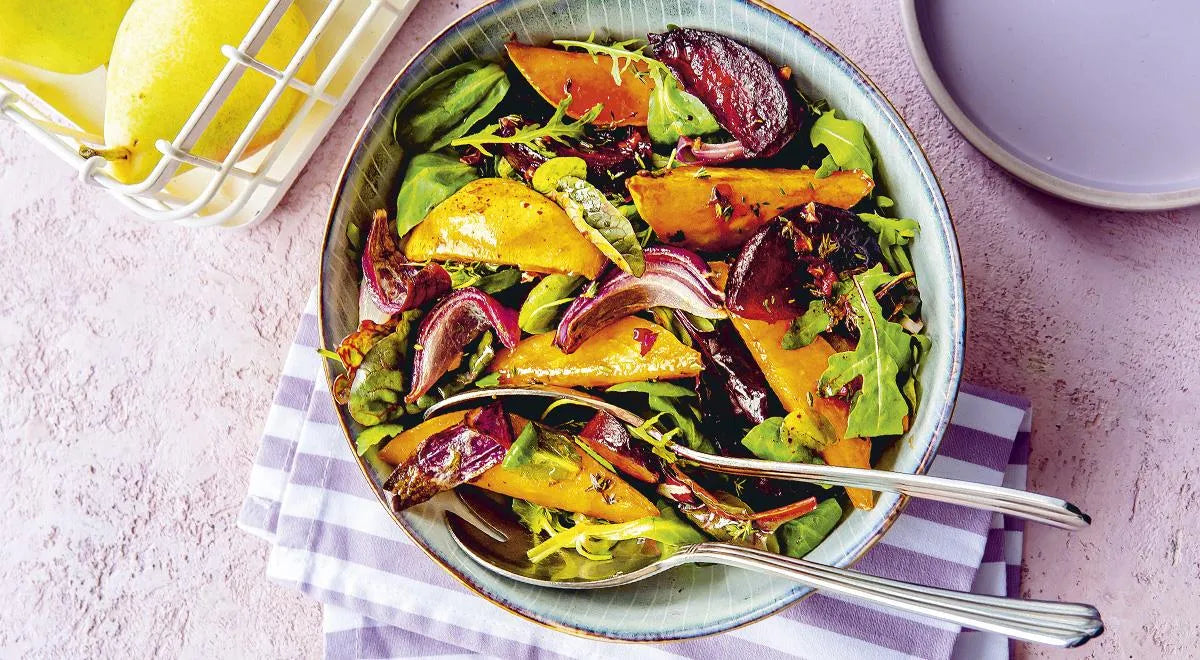 Warm Roasted Pear and Beetroot Salad with Caramelized Red Onion - Walfosbrand.com