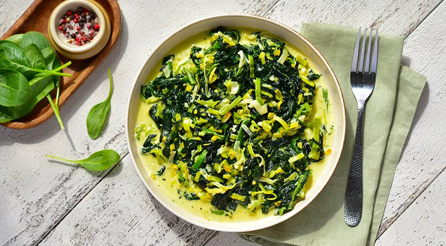 Creamy Spinach with Nutmeg (Slivochnyj Shpinat s Muskatnym Orekhom) - Walfosbrand.com