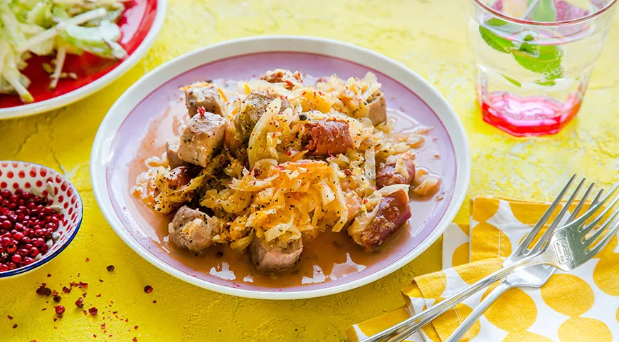 Bigos with Sausages and Bacon: A Polish Classic Reimagined - Walfosbrand.com