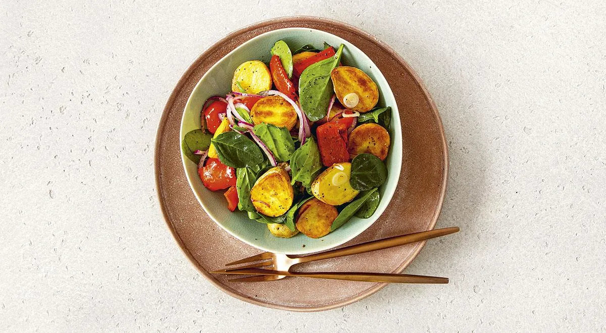Grilled Potato Salad with Spinach and Roasted Peppers - Walfosbrand.com