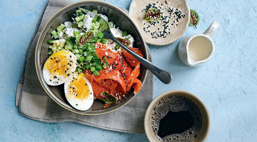 Curd Breakfast Bowl with Smoked Salmon and Soft-Boiled Egg - Walfosbrand.com