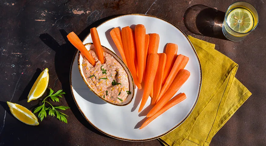 Young Carrots with Cottage Cheese and Tomato Sauce - Walfosbrand.com