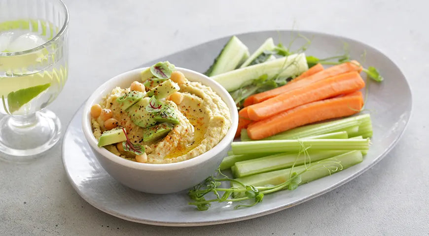 Avocado Hummus with Carrot Sticks - Walfosbrand.com