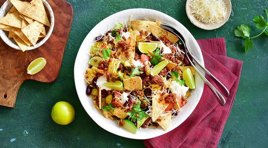 Mexican Salad with Spicy Chips - Walfosbrand.com