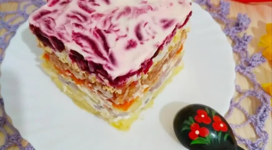 Mackerel Under a Fur Coat: A Refined Twist on a Russian Classic - Walfosbrand.com