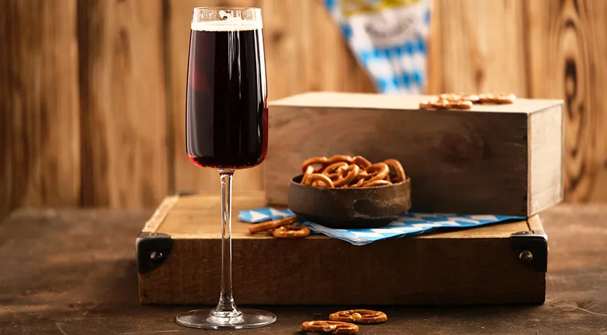 Black Velvet Cocktail - Walfosbrand.com