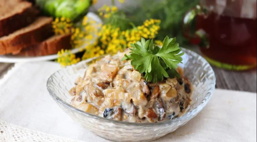 Eggplant Caviar with Melted Cheese and Mushrooms - Walfosbrand.com