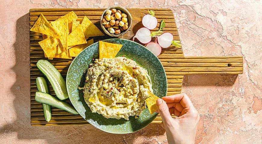 Roasted Cauliflower and Walnut Dip with Garlic and Rosemary - Walfosbrand.com