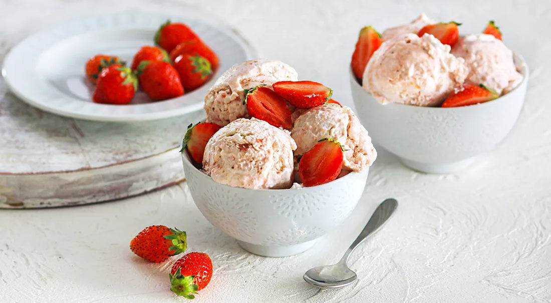 Strawberry-Banana Ice Cream with Cream - Walfosbrand.com