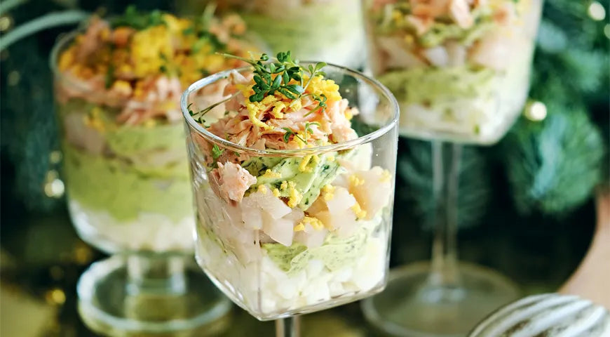 Mimosa Salad with Fresh and Smoked Fish - Walfosbrand.com