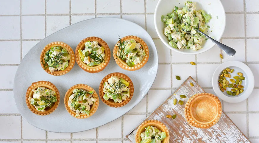 Chicken Salad Tartlets with Avocado and Cucumber - Walfosbrand.com