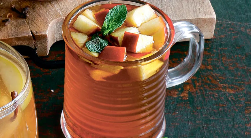 Spiced Apple Tea with Chamomile and Mint - Walfosbrand.com
