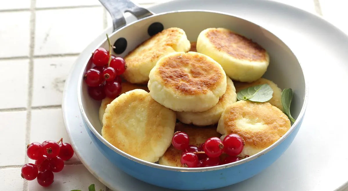 Savory Mini Syrniki: Russian Cottage Cheese Fritters - Walfosbrand.com