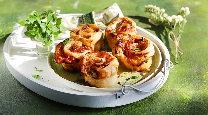 Bacon and Cheese Puff Pastry Bites: A Quick, Indulgent Snack - Walfosbrand.com