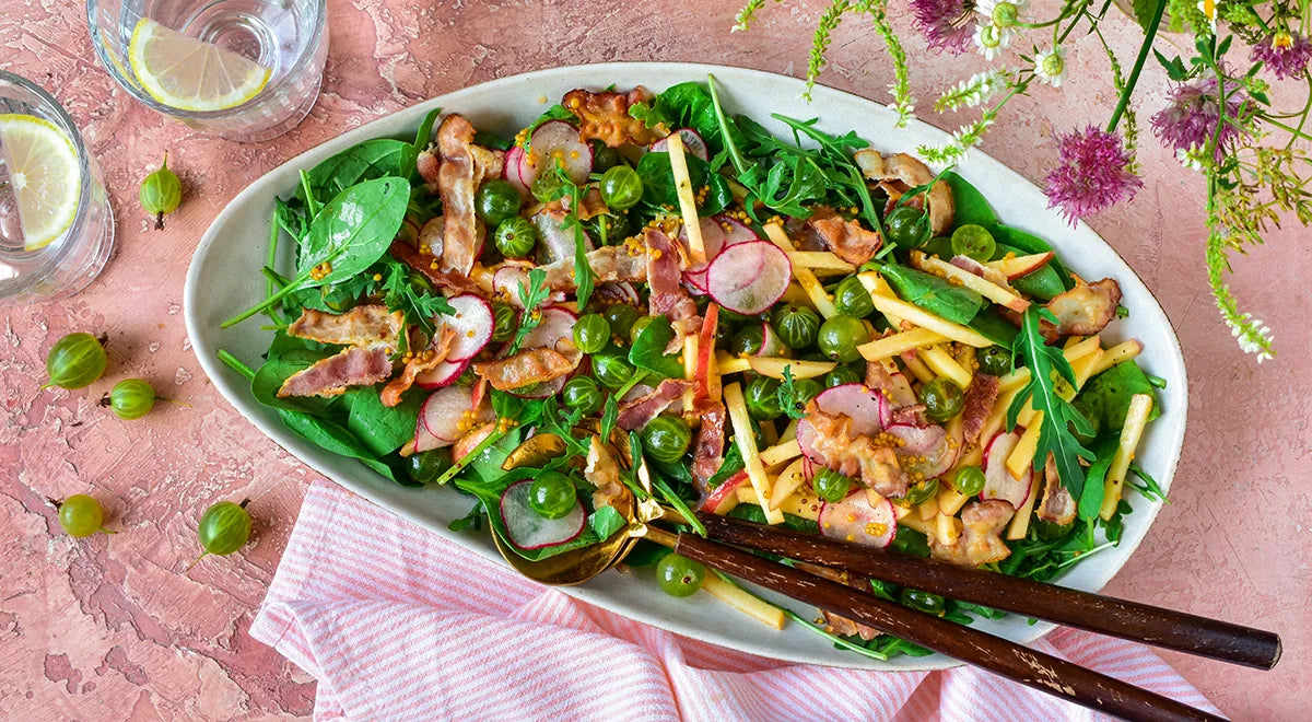 Salad with Green Gooseberries and Bacon - Walfosbrand.com