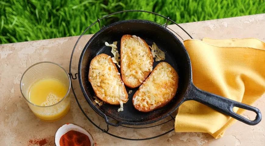 Skillet Cheese Croutons with Smoked Cheese Sauce - Walfosbrand.com